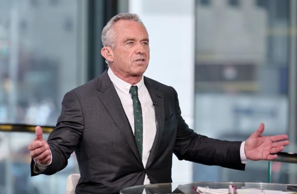 如果乔·罗根让你参加辩论，要保持怀疑