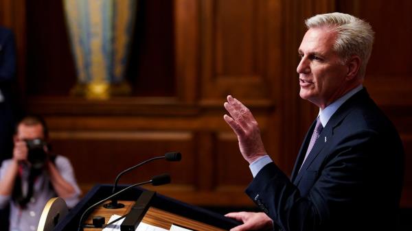 观点｜专栏作家讨论凯文·麦卡锡和接下来的事情