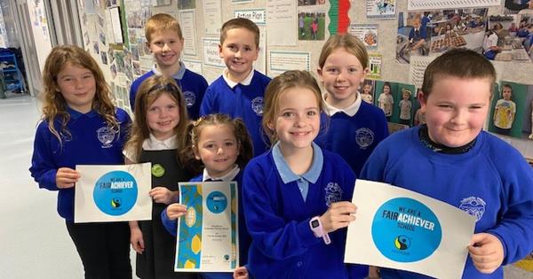 达尔比蒂小学获得“公平成就学校”称号