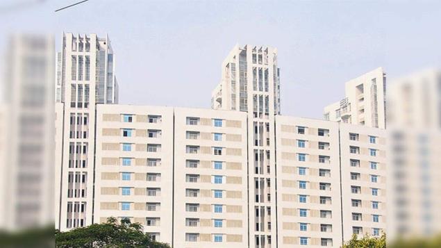 苏林德·舒拉是谁？银行家在孟买买了价值2000亿卢比的复式公寓