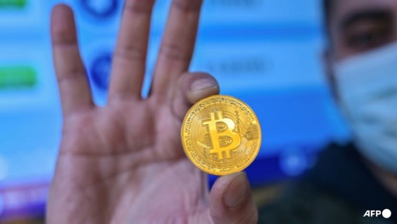 由于对美国交易批准的乐观情绪，比特币飙升至4万美元以上