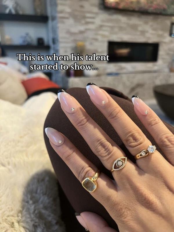 Man Learns Nail Art In A Bid To Save Girlfriend’s Money, Becomes A Pro