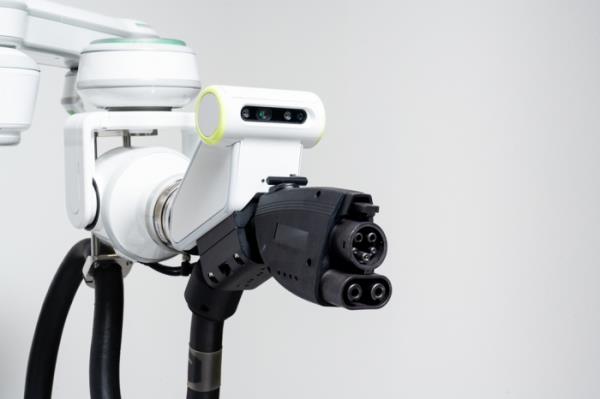 Hyundai's automatic EV charging robot