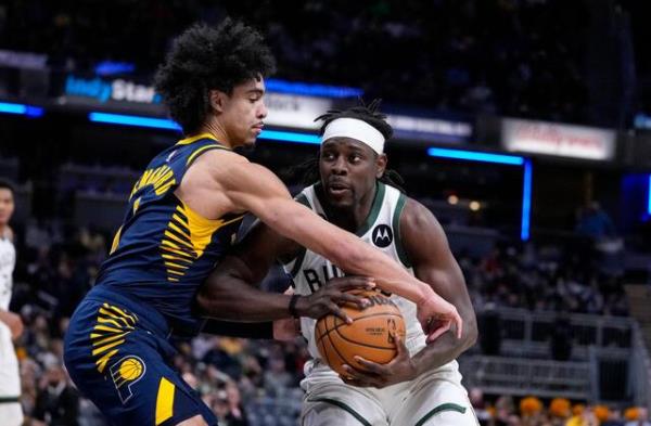 霍乐迪得到职业生涯最高的51分，雄鹿以149-136击败步行者