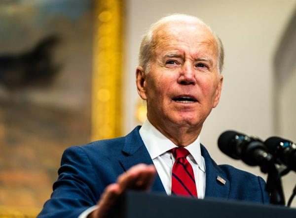 “这是家庭问题”-拜登首次公开承认自己有第七个孙子