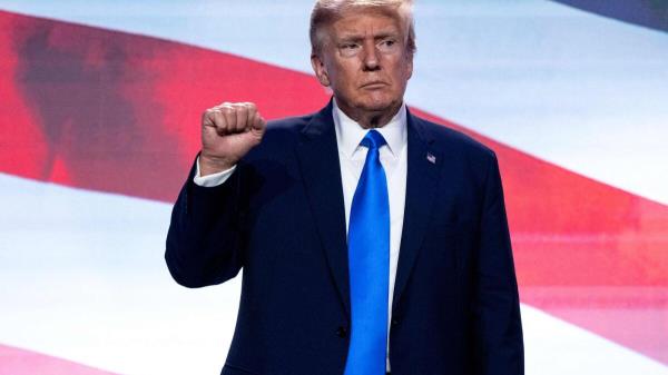 随着民事欺诈审判在纽约展开，唐纳德·特朗普的商业帝国面临危险