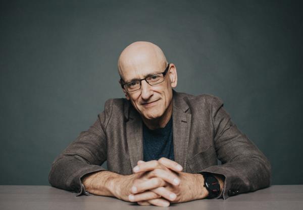 现在作家罢工结束了，我可以欢迎我想象中的作家回来了