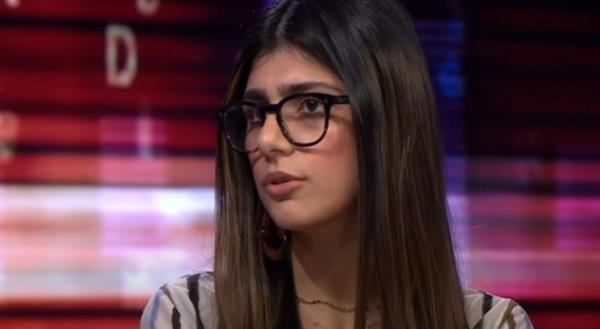 米娅·哈利法对巴以冲突说了什么-