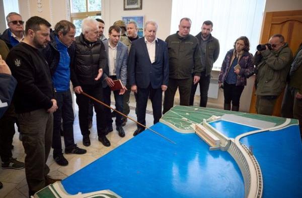 泽伦斯基告诉国际原子能机构格罗西-俄罗斯必须离开扎波罗热核电站