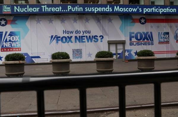 福克斯新闻制片人起诉网络强迫她在自治领证词中误导