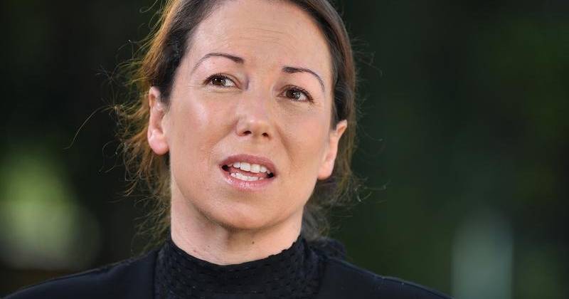 原住民和法律人士抨击提高年龄是“不负责任的”