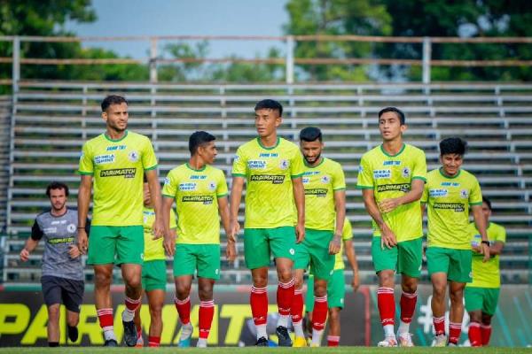 杜兰带着希望拉开了帷幕，因为球队准备带来他们的替补球员