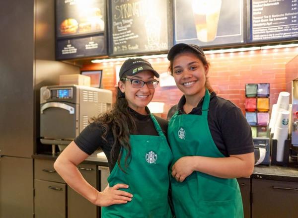 星巴克员工必须遵守的8条有争议的规定