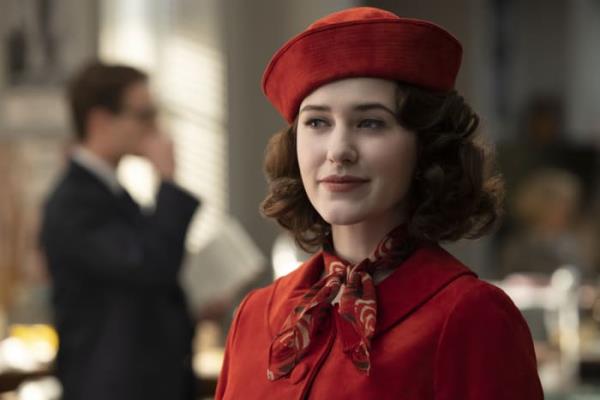 “Maisel”服装用大胆和色彩增强了故事的故事性