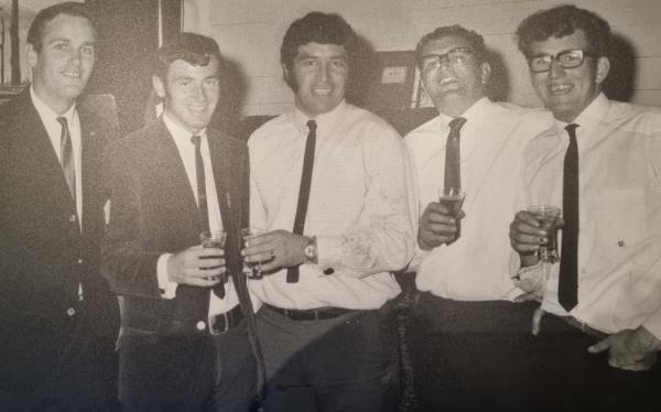 Kount Five Plus Two started life as a five piece before adding two female vocalists.