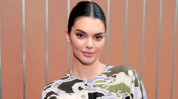 肯达尔·詹娜与德文·布克和解？