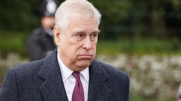 安德鲁王子正在与查尔斯国王进行“更广泛的地位游戏”