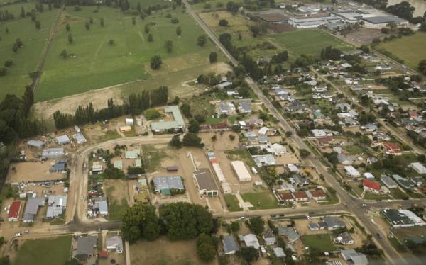 A house has collapsed after a slip on Rayner Road, Piha, west of Auckland.