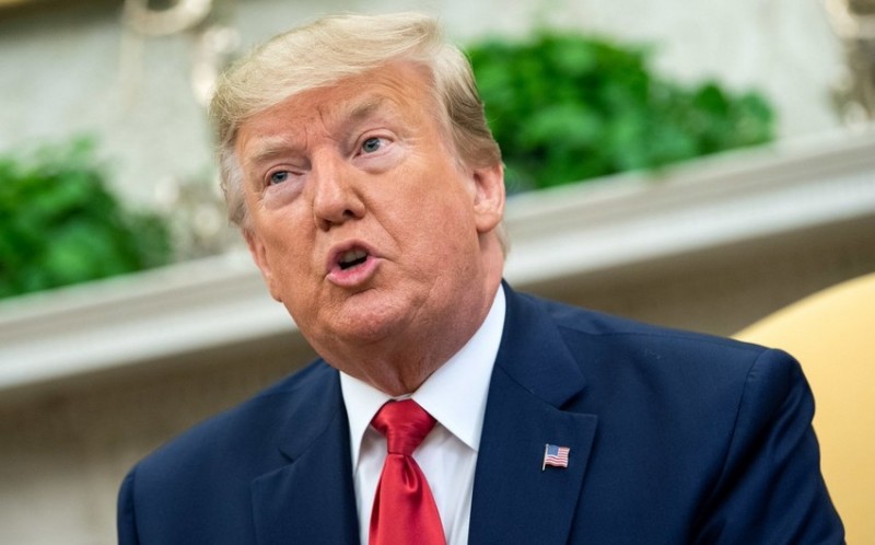 在移民危机日益恶化之际，特朗普抨击拜登的“开放和涌入”边境政策