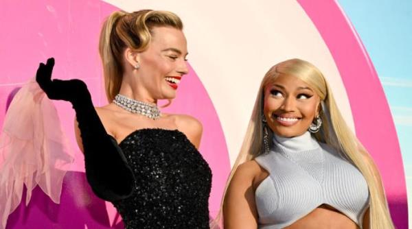 妮琪·米娜分享了她对葛丽塔·葛韦格的电影《芭比娃娃》的看法：“视觉刺激”