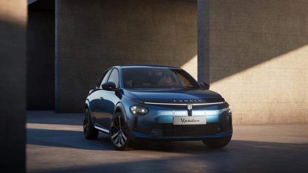 在欧洲与新Ypsilon，蓝旗亚的第一辆电动汽车-新闻和预览