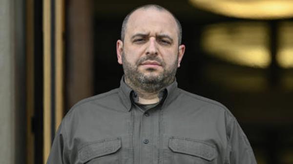 乌克兰国防部长出于安全考虑取消了法国之行