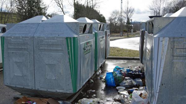 Schongau的v - market不再有废物容器了