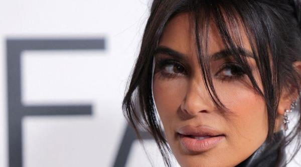 金·卡戴珊最近的邪恶举动引发了粉丝们的愤怒