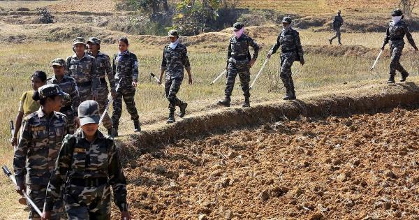 警察在恰蒂斯加尔邦和奥里萨邦边境遭遇纳萨尔派分子受伤