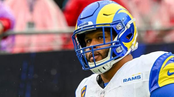 “米尔·穆尔塔扎·拜拉”：法蒂玛·布托，丈夫欢迎儿子