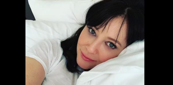 女演员shanendoherty承认她的癌症已经到了晚期：“我在等死”