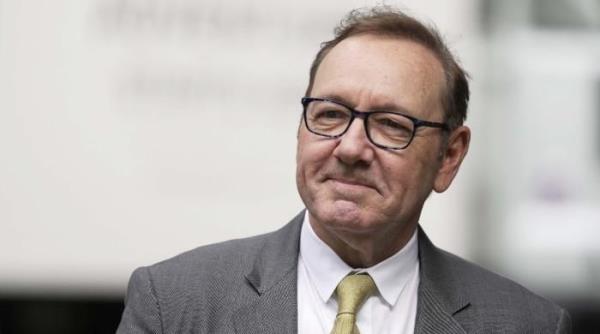 凯文·史派西将会“创造性地回归”，他的密友在SA无罪释放后声称