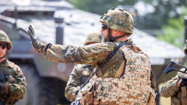 德国反对法国向乌克兰派遣军事教官的计划