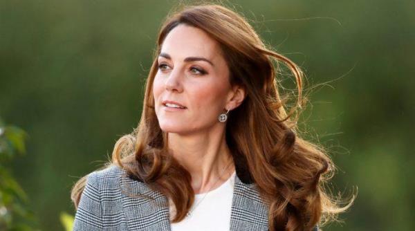 凯特·米德尔顿的争议引发了人们对另一张照片的关注