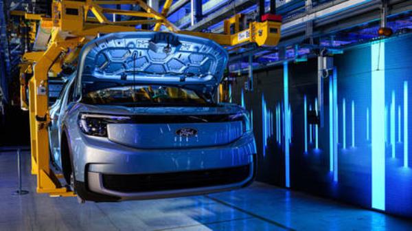 标志性的美国汽车巨头准备离开德国-图片报