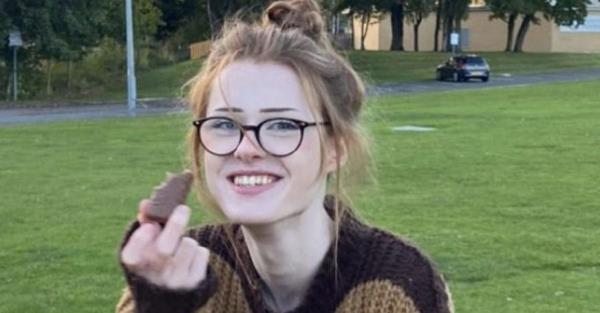 陪审团在跨性别青少年死亡审判中展示了被告之间的信息