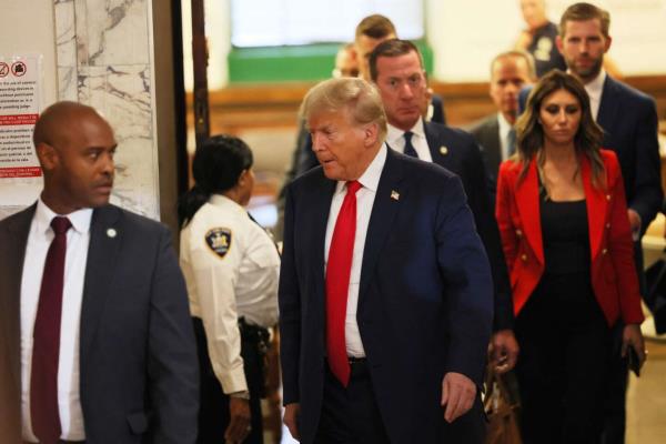 在特朗普发布关于法院书记员的帖子后，纽约法官发布了有限的禁言令