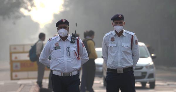 德里的空气质量再次“严重”;IMD预计从下周开始会有短暂的缓解