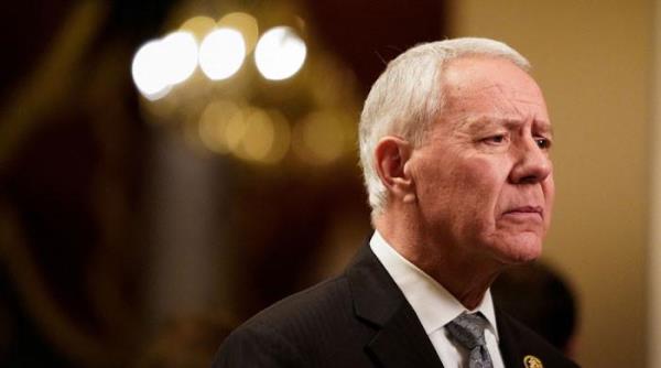 共和党众议员肯·巴克提前退出国会意味着什么？