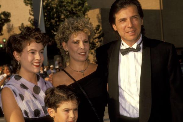 Alyssa Milano, her brother Cory Milano, mom Lin Milano, and dad Tom Milano in August 1991.