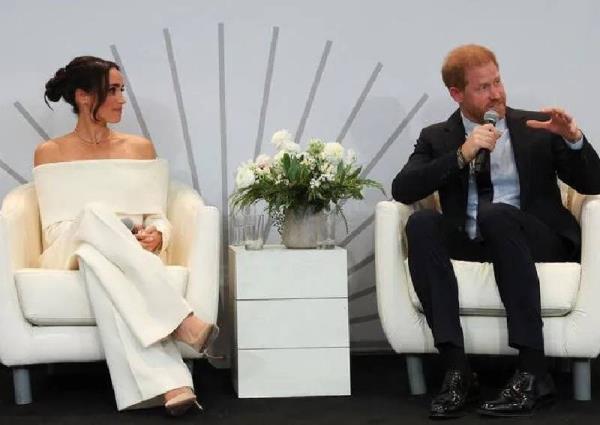 新书重燃英国王室种族之争