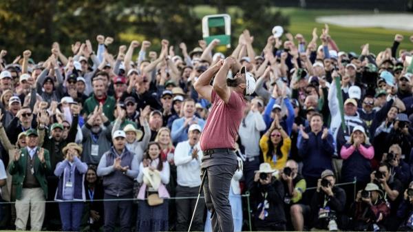高尔夫：今年美巡赛的故事大多是关于金钱和惊喜的