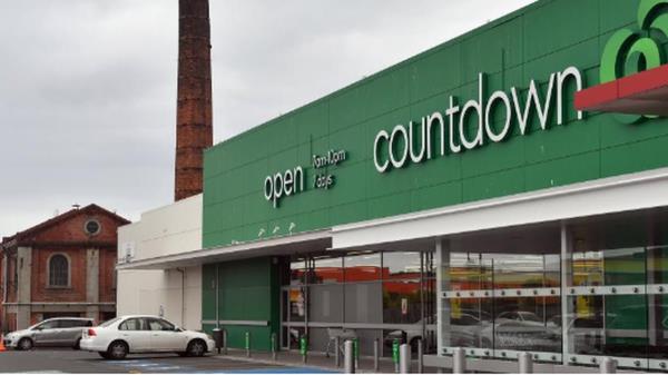 达尼丁倒计时老鼠侵扰：啮齿动物目击在超市继续，商店仍然关闭