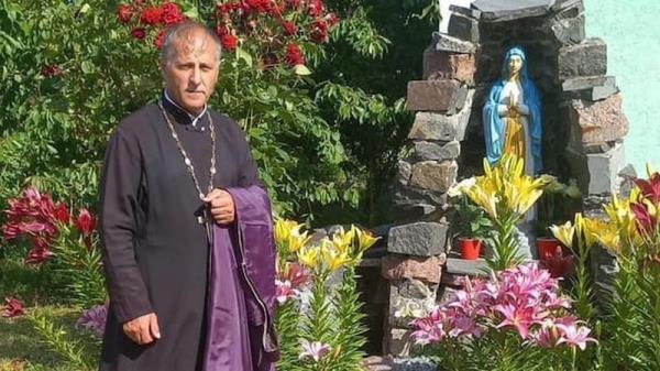 被占领的乌克兰：牧师在俄罗斯拘留的两天内被杀