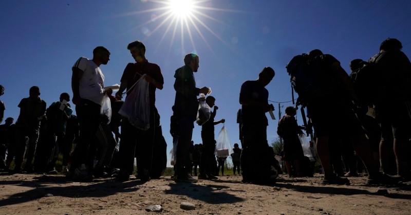 拜登政府重新开放南部边境的四个入境口岸