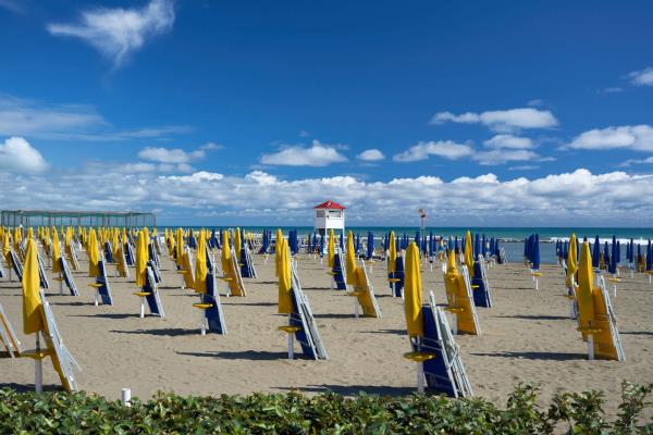 意大利海滩经营者的短暂罢工