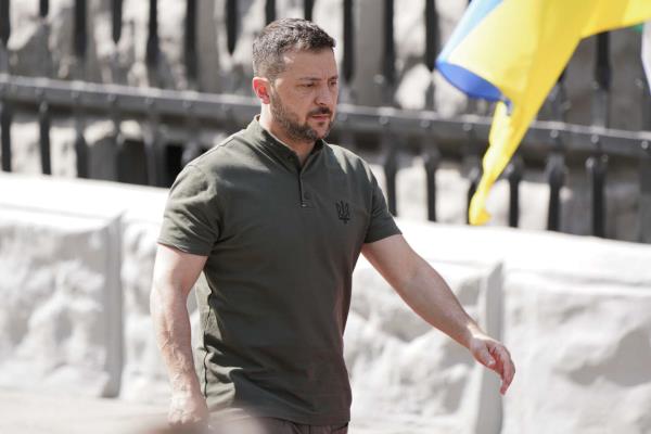 乌克兰政府的大规模改组招致批评