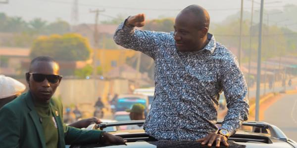 APC赢得翁多补选，Aiyedatiwa祝贺获胜者