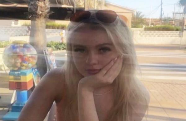 家人批评HSE在调查16岁的Aoife Johnston死亡时缺乏咨询