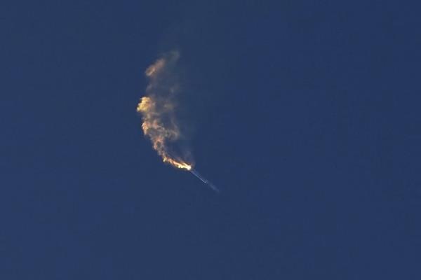美国联邦航空局表示，在修复问题之前，SpaceX不能发射世界上最大的火箭“星际飞船”